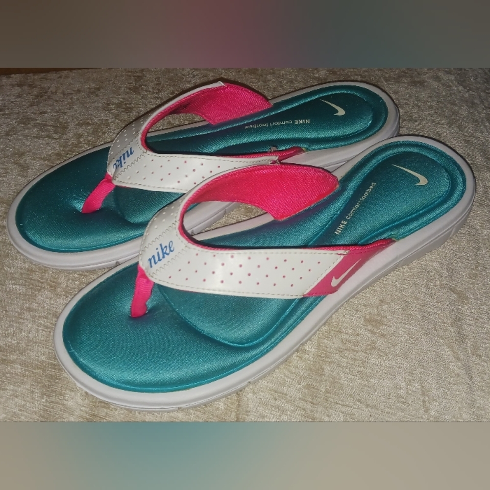 Nike Comfort Footbed Flip Flops Size 9 (White/Pink/Teal)